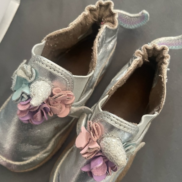 💫Robber Unicorn Soft Soles 12-18M - Picture 6 of 8